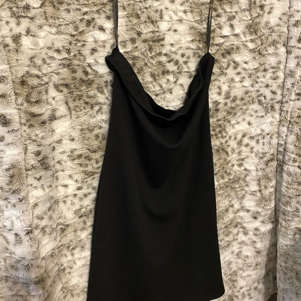 black strapless bodycon dress